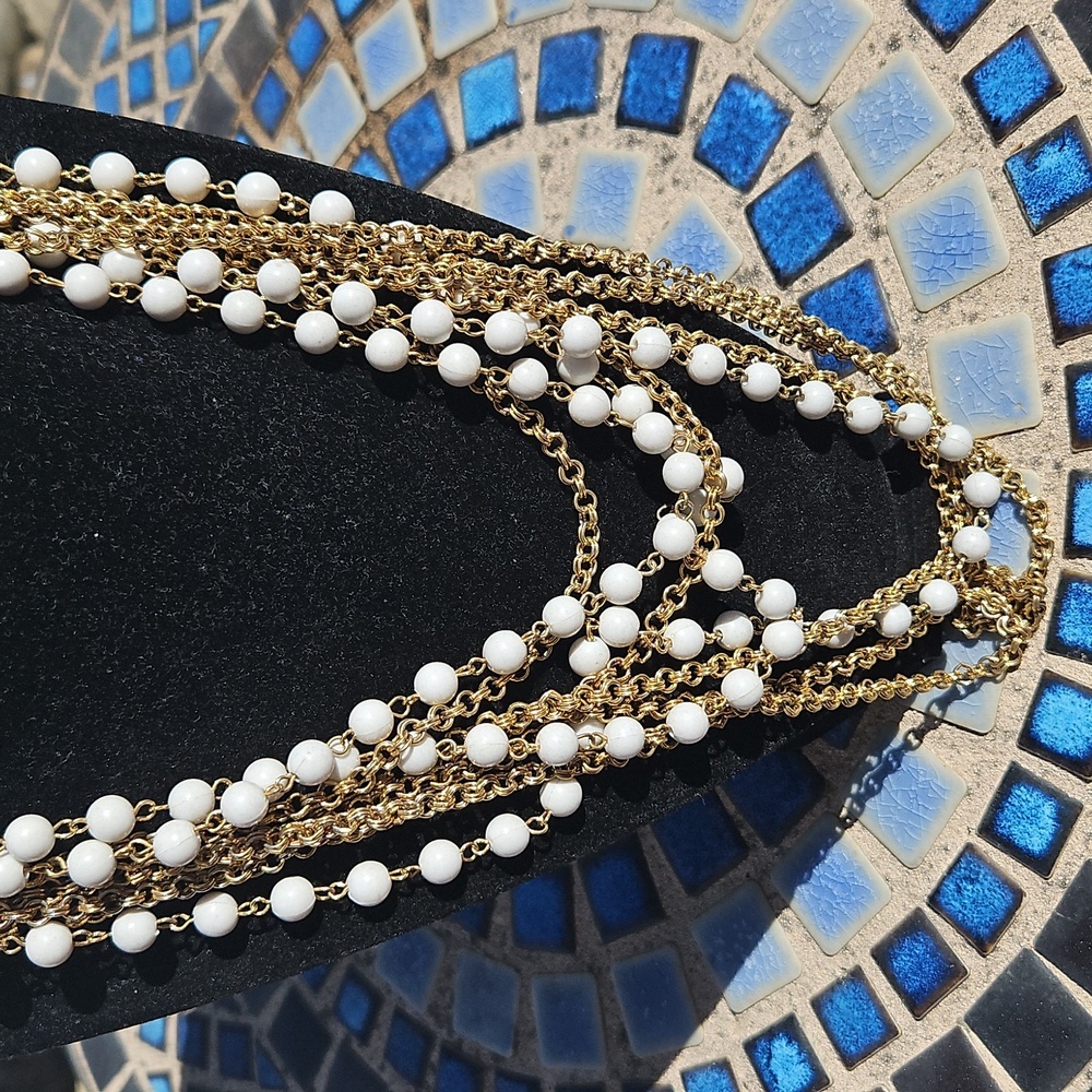 Vintage Goldtone Chains White Lucite Balls Draping Necklace - Picture 3 of 4